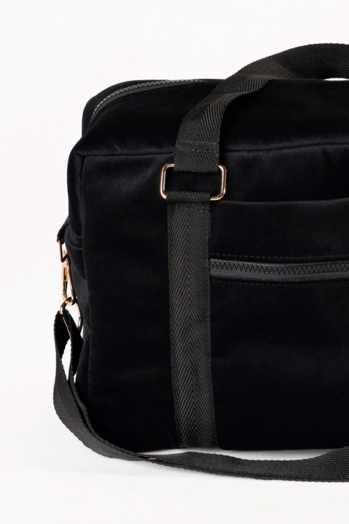 Classic Black_5